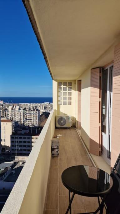 Appartement Saint Charles Марсилия Екстериор снимка
